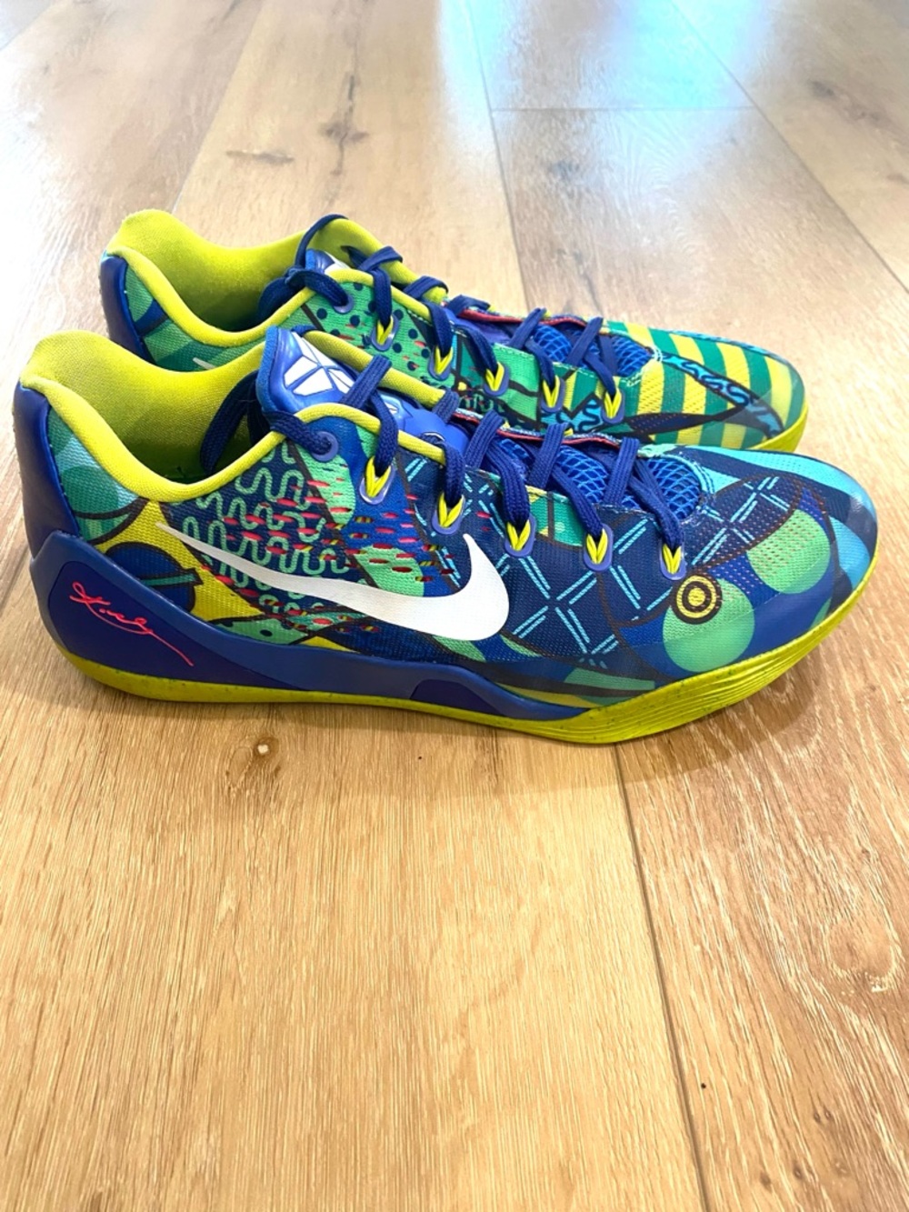 Nike Kobe 9 EM Low Brazil Athletic Shoes Men’s Size 11 Blue, Green and White